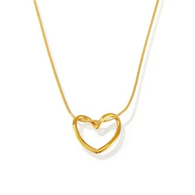 Minimalist kalp zinciri kolye